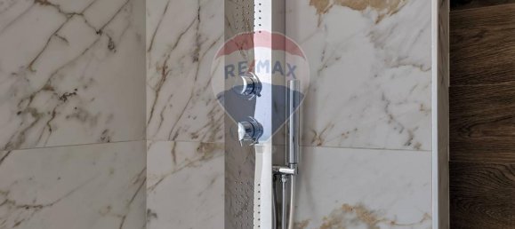 Villa de 5 habitaciónes en Bari, Italy No. 63623 17