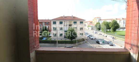 Apartamento T2 em Turin, Italy N.º 340330 15