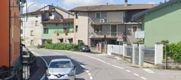 Imóvel comercial de 1 divisão em Mozzanica, Italy N.º 328400 7