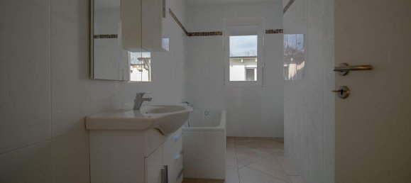 4 rooms House in Gerasdorf bei Wien, Austria No. 131699 11