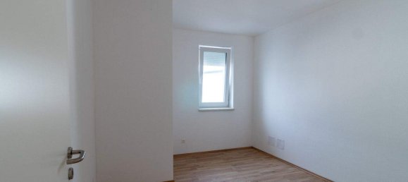 4 rooms House in Gerasdorf bei Wien, Austria No. 131699 8