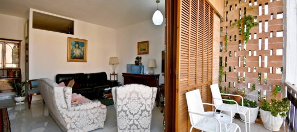 3 bedrooms Apartment in Cagliari, Italy No. 270101 11