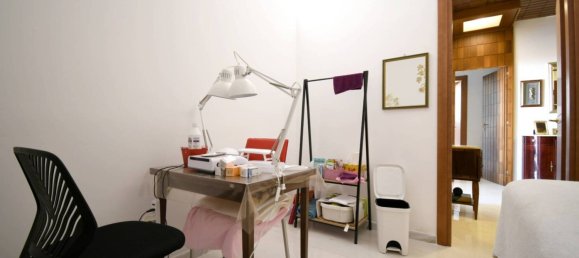 3 bedrooms Apartment in Cagliari, Italy No. 270101 24