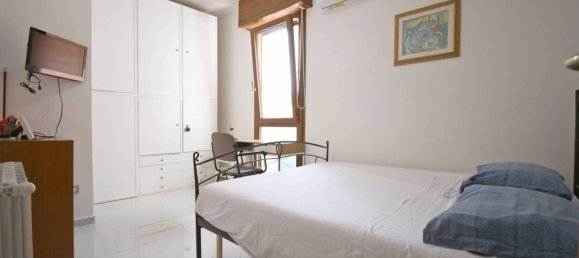 3 bedrooms Apartment in Cagliari, Italy No. 270101 32