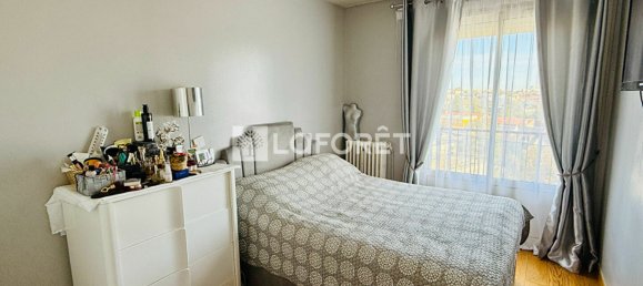 2 bedrooms Apartment in Montreuil, France No. 162772 5