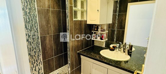 2 bedrooms Apartment in Montreuil, France No. 162772 6