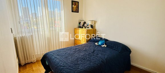 2 bedrooms Apartment in Montreuil, France No. 162772 4