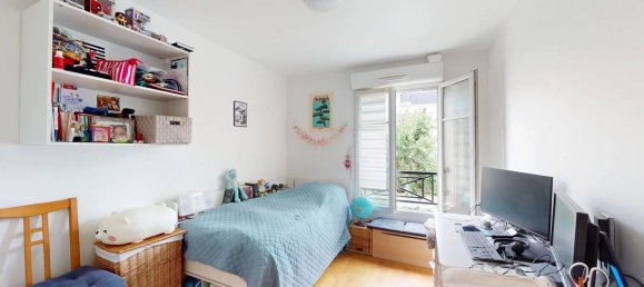 3 bedrooms Apartment in Emerainville, France No. 333356 12