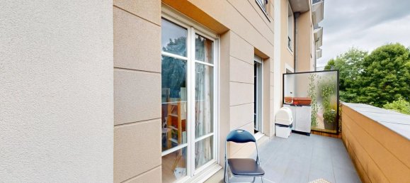 3 bedrooms Apartment in Emerainville, France No. 333356 16