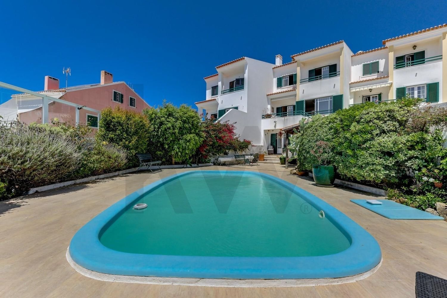 Casa de 3 dormitorios en Ericeira, Portugal No. 208451