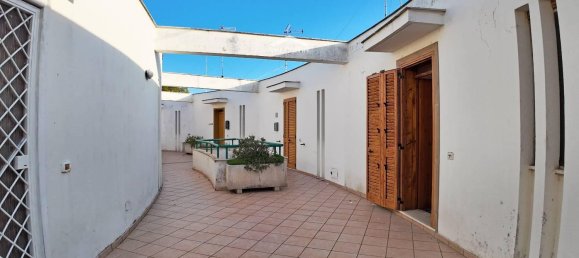 3غرفة شقة في Melendugno, Italy رقم 87362 16