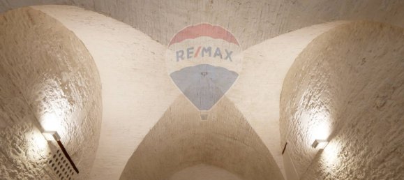 Imóvel comercial de 1 divisão em Bitonto, Italy N.º 292981 11