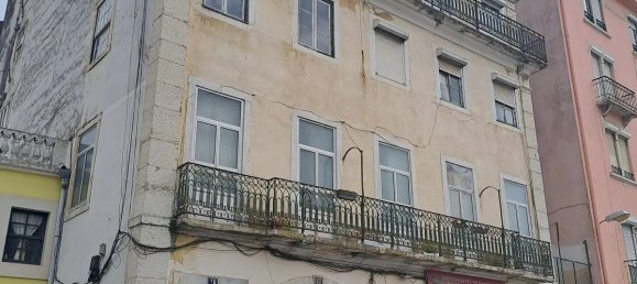 806m² Building in Lisbon, Portugal No. 141353 16