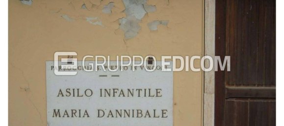 300m² Commercial property in Amelia, Italy No. 284247 4