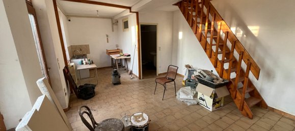 Edificio de 4 dormitorios en Amilly, France No. 55696 4