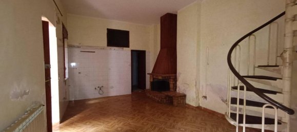 4غرفة شقة في Casagiove, Italy رقم 23573 21