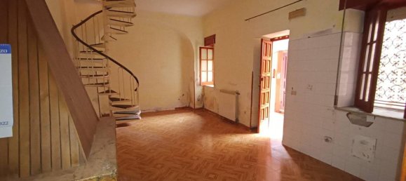 4غرفة شقة في Casagiove, Italy رقم 23573 14