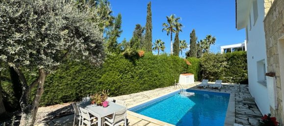 4 غرف نوم منزل في Paphos, Cyprus رقم 9646 8