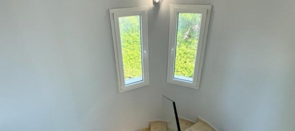 4 غرف نوم عقار تجاري في Paphos, Cyprus رقم 9646 11