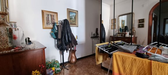 3 rooms Apartment in Genoa, Italy No. 231923 8