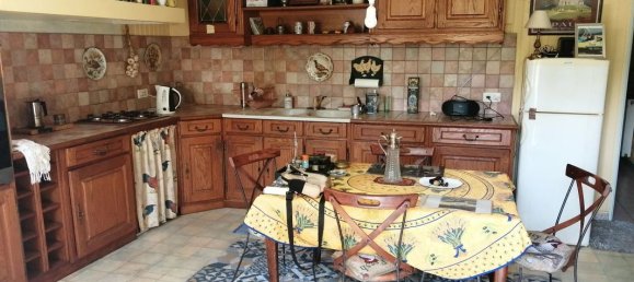 Таунхаус с 3 спальнями в Вьен, Франция № 337793 3