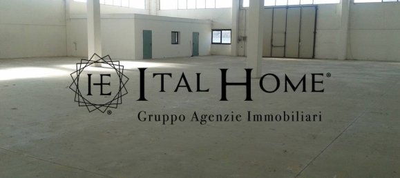 Armazém em Verano Brianza, Italy 1920 m² N.º 80927 16