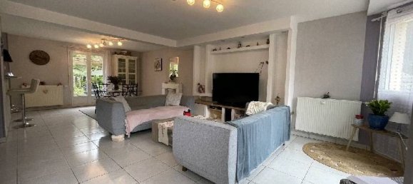 4 Schlafzimmer Haus in Droue-sur-Drouette, France, Nr. 219142 3