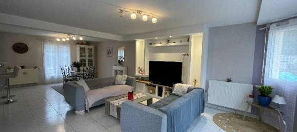 4 Schlafzimmer Haus in Droue-sur-Drouette, France, Nr. 219142 6