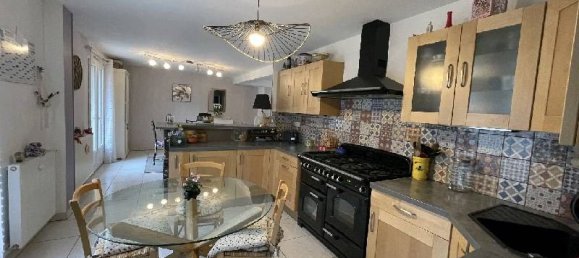 4 Schlafzimmer Haus in Droue-sur-Drouette, France, Nr. 219142 5