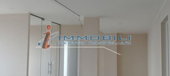 Apartamento de 4 habitaciónes en Milan, Italy No. 250742 19