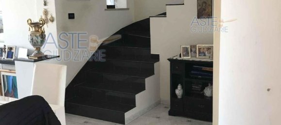 Apartamento de 9 divisões em Mosciano Sant'Angelo, Italy N.º 94656 15