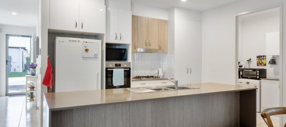 3 Schlafzimmer Haus in Caboolture South, Australia, Nr. 837 3