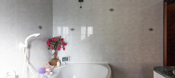 4-salle Villa à Milan, Italy No. 245738 19