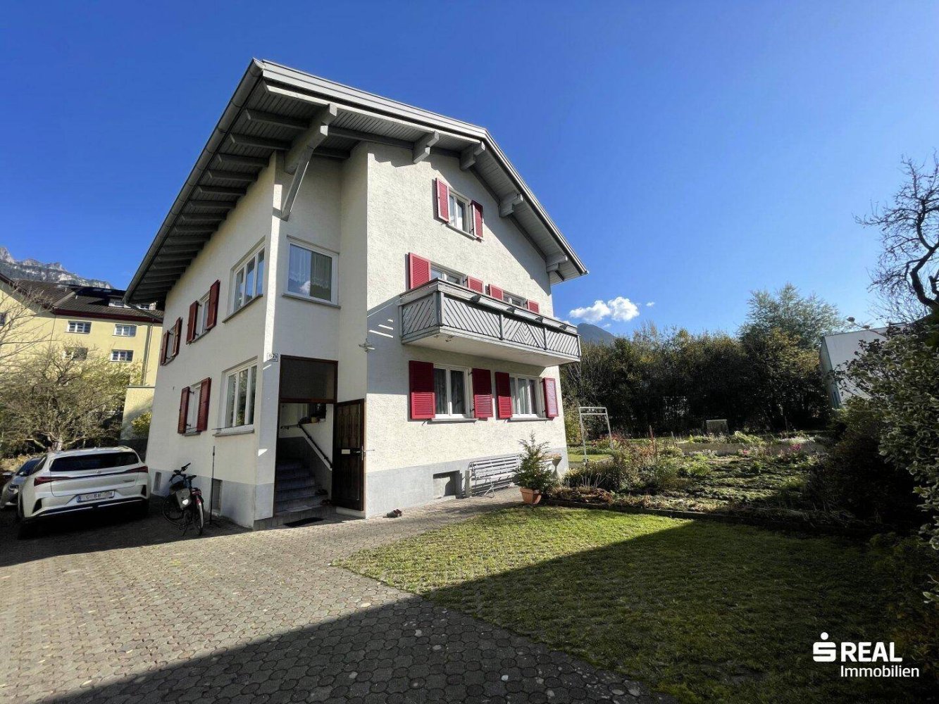 7 rooms House in Bludenz, Austria No. 255112