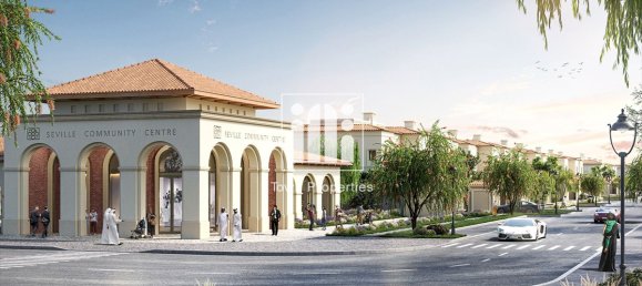 5 bedrooms Villa in Abu Dhabi, UAE No. 16783 9