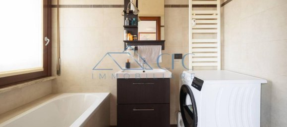 Apartamento de 4 habitaciónes en Pioltello, Italy No. 38935 22