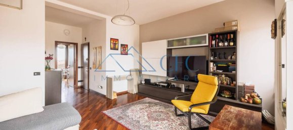 Apartamento de 4 habitaciónes en Pioltello, Italy No. 38935 3