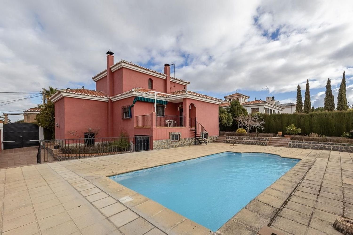 4 bedrooms House in Granada, Spain No. 150618