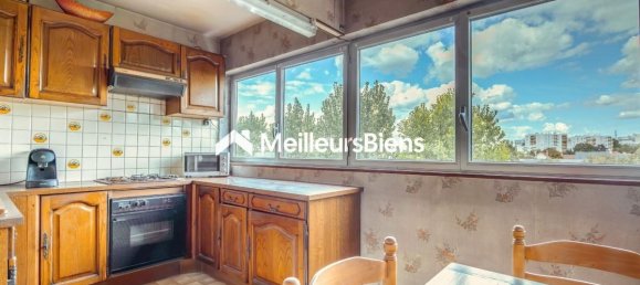 3 bedrooms Apartment in Fresnes, France No. 330429 8