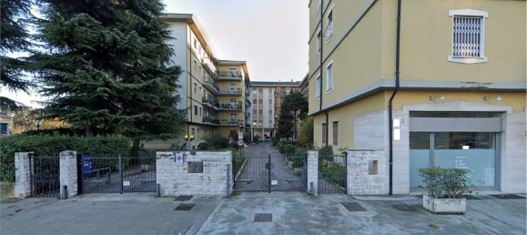 4-salle Appartement à Brescia, Italy No. 283798 4
