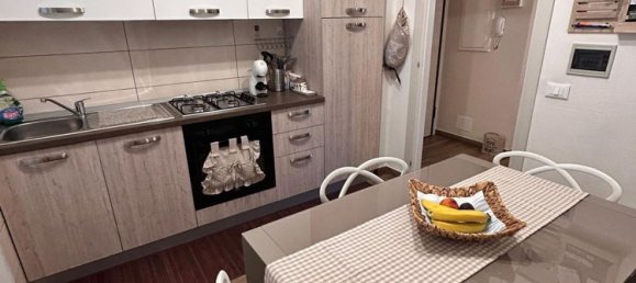 5 bedrooms Apartment in Biella, Italy No. 358062 5