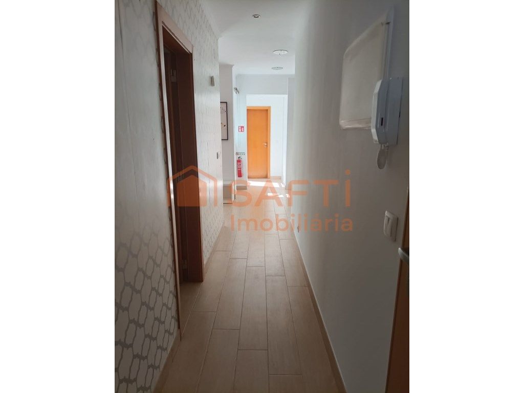 Apartamento T2 em Odivelas, Portugal N.º 193705