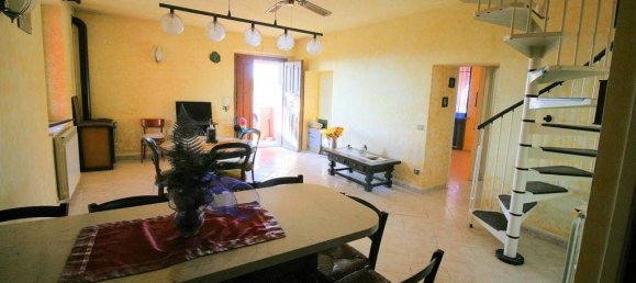 4 bedrooms House in Roccastrada, Italy No. 135000 10