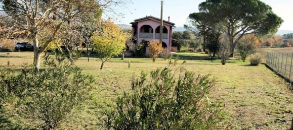 4 bedrooms House in Roccastrada, Italy No. 135000 7