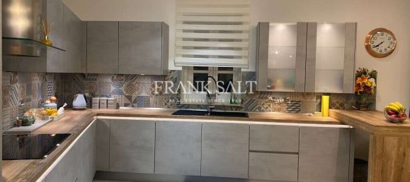 Apartamento de 2 dormitorios en Kalkara, Malta No. 8147 3