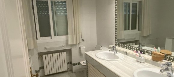 Villa de 8 dormitorios en Marbella, Spain No. 142828 38