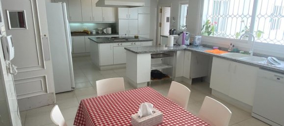 Villa de 8 dormitorios en Marbella, Spain No. 142828 44