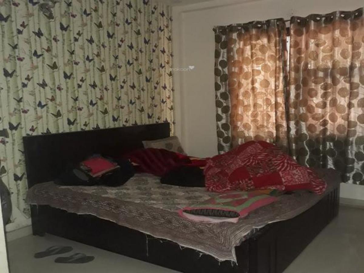 2 bedrooms House in Ghaziabad, India No. 3792