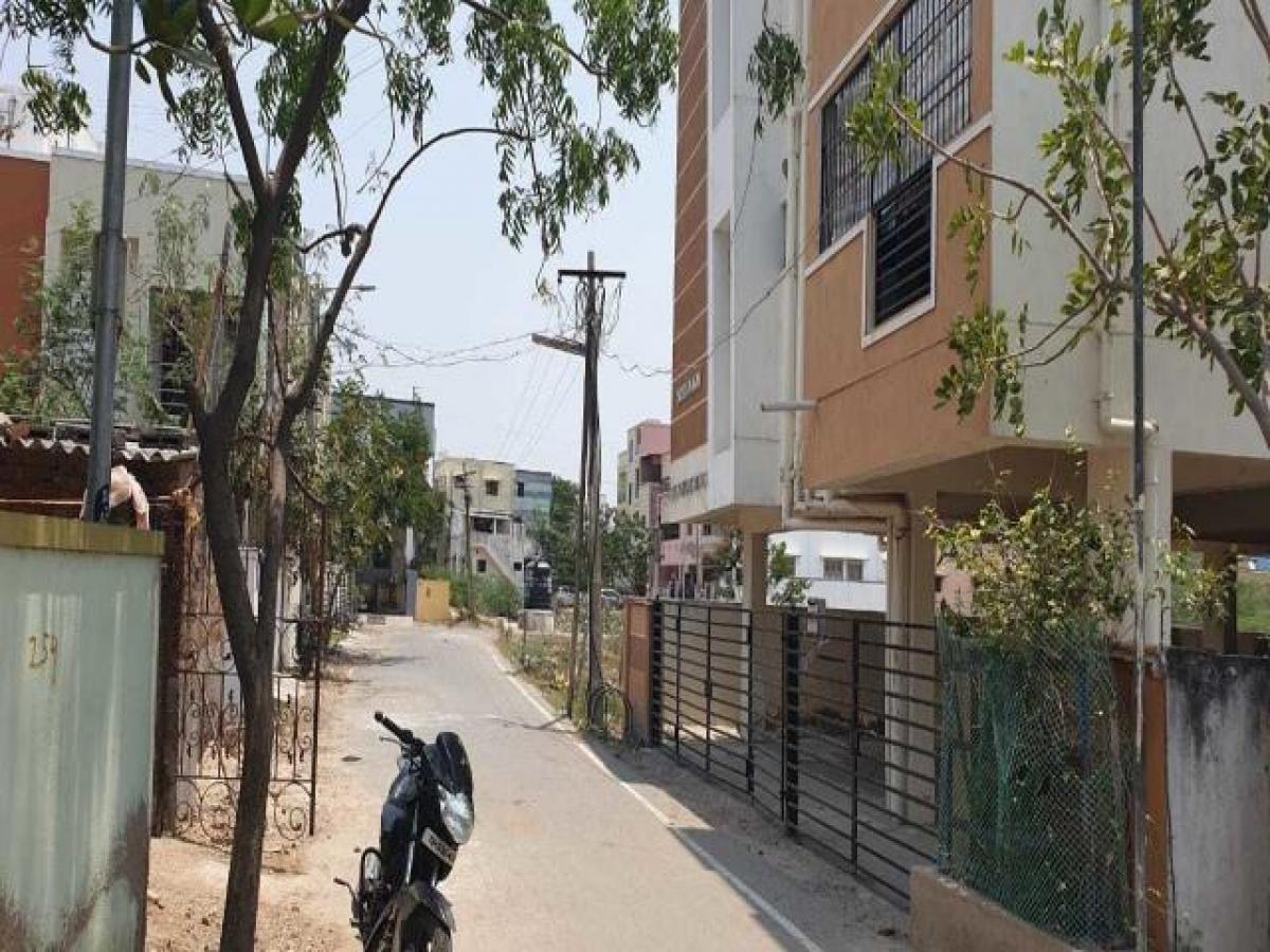 2 bedrooms House in Chennai, India No. 27576