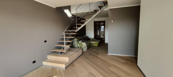 Penthouse de 4 divisões em Suno, Italy N.º 85863 2